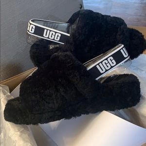 UGG with fluff yeah slide